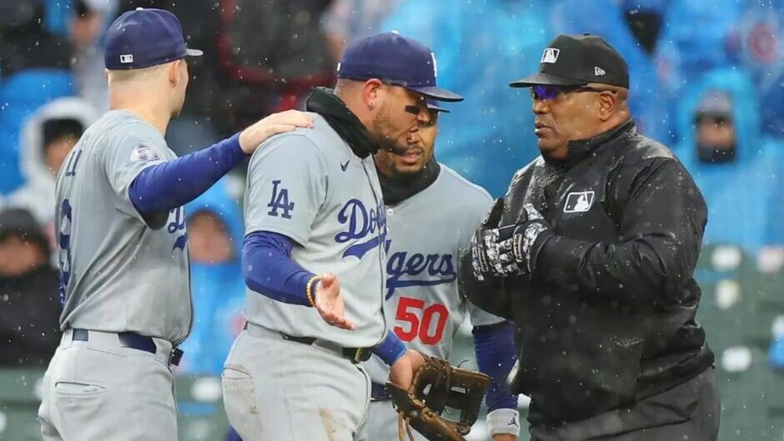  Miguel Rojas Upset Umpires Allowed For ‘Improper’ Conditions At Wrigley Field With Rain