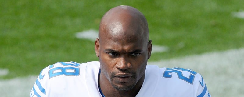 Lions to keep Adrian Peterson as lead running back for now