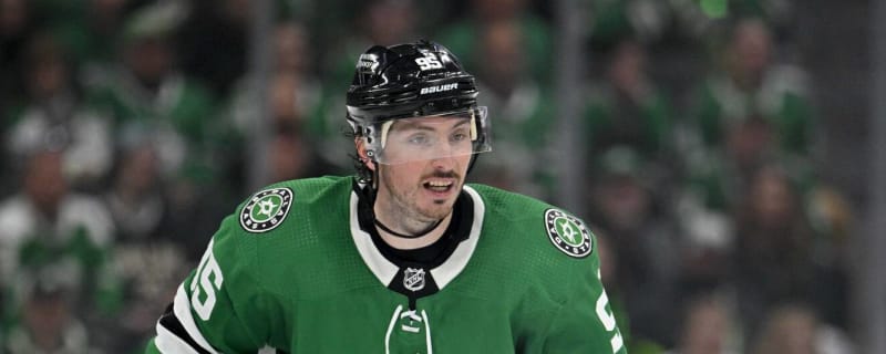 Stars hoping to re-sign pair of key contributors