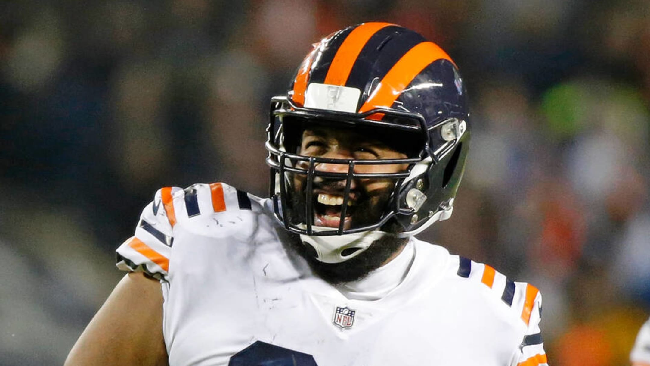 Former Bears DL Akiem Hicks signing with Buccaneers