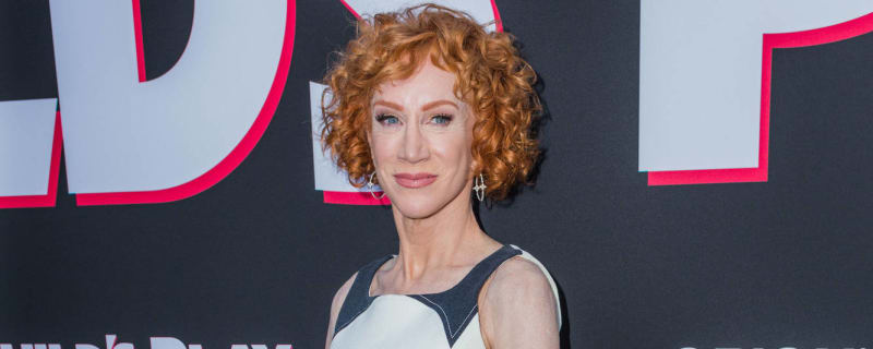 Kathy Griffin's dogs adorably greet her after surgery to remove cancerous lung
