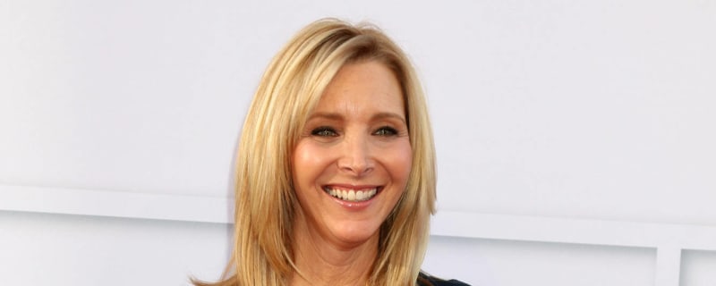 Lisa Kudrow took a quiz to see which 'Friend' friend she is, and her result wasn't Phoebe