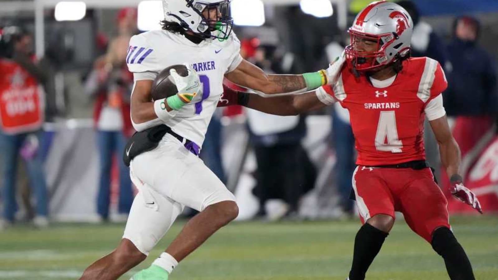 Oregon Ducks defensive coordinator Tosh Lupoi silences any doubt as to where one of their top recruits will line up