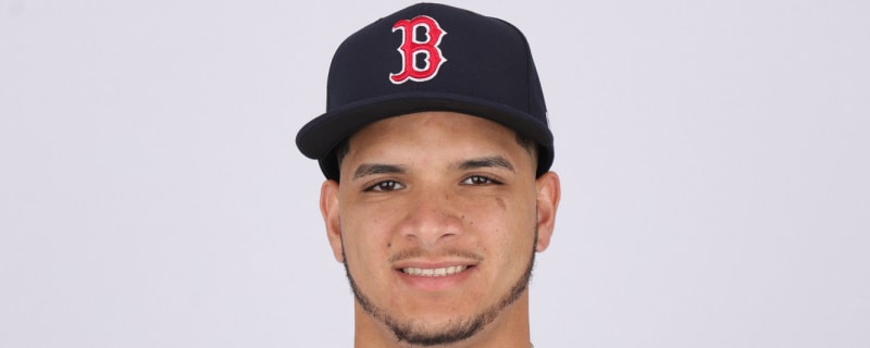 Red Sox right-hander to undergo Tommy John surgery