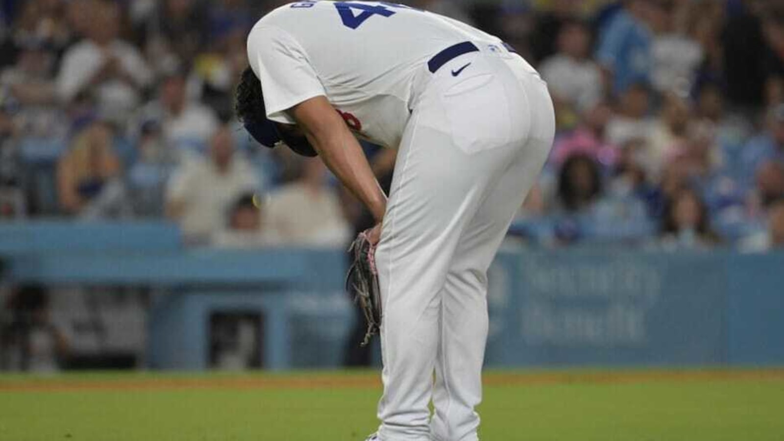  Brusdar Graterol Suffers ‘Heartbreaking’ Right Hamstring Tear