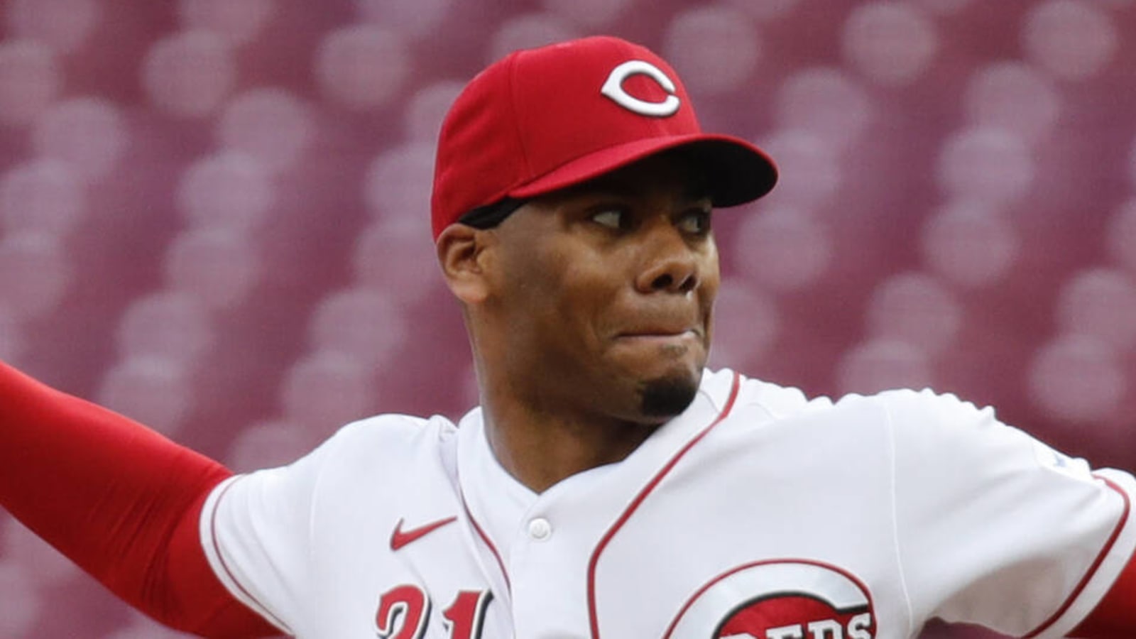 Reds lock up former No. 2 overall pick on extension