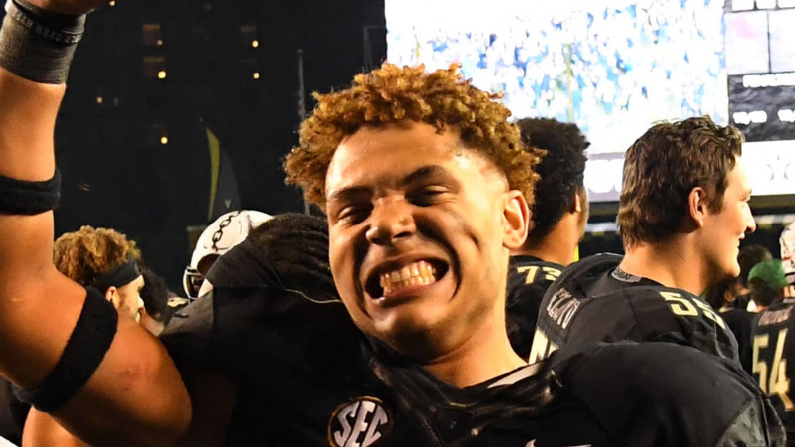 Vanderbilt's Dimitri Moore opts back in, will play in 2020 