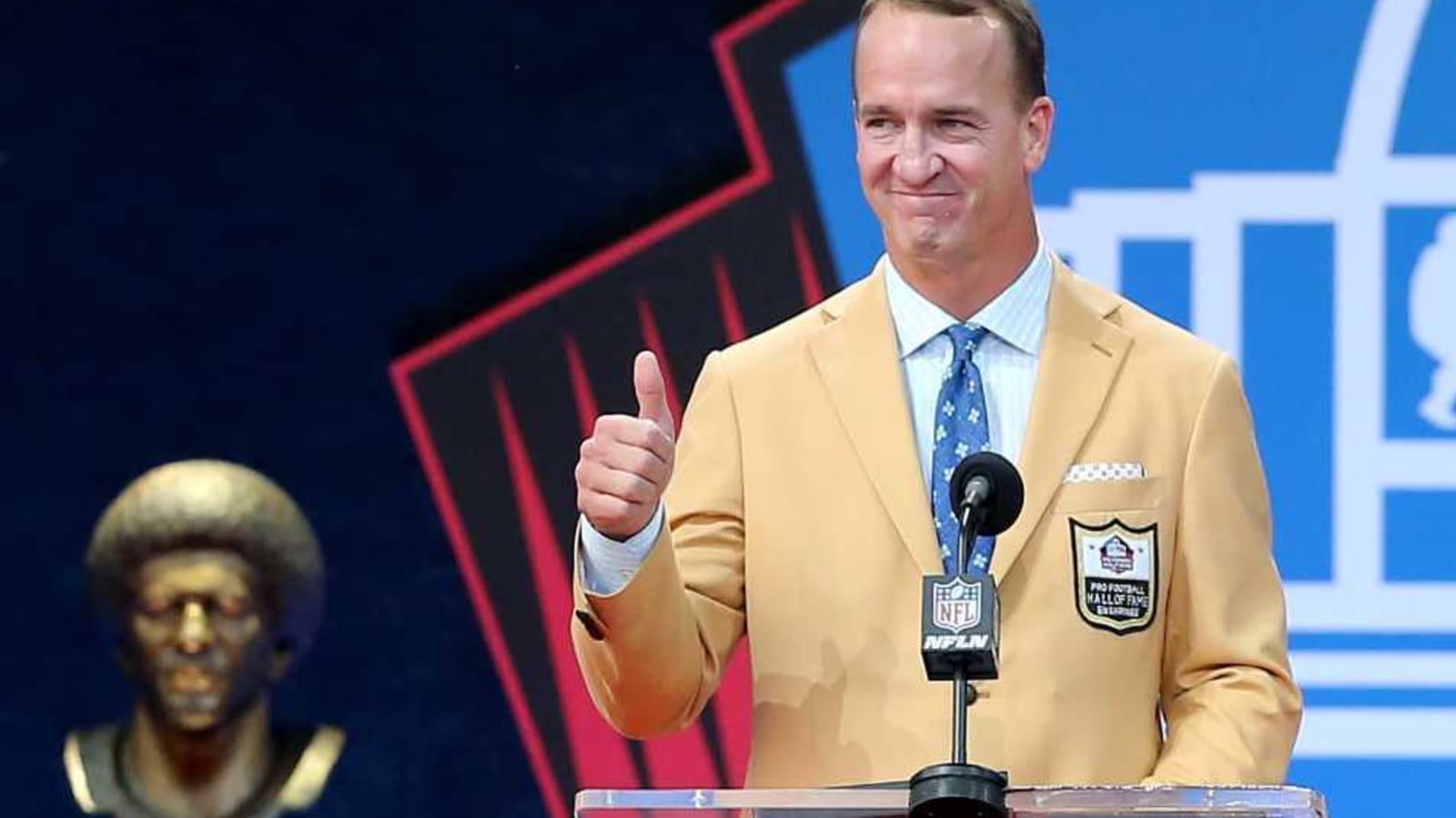 Peyton Manning shared his thoughts on his former Colts teammate Dwight Freeney joining him in the Hall of Fame