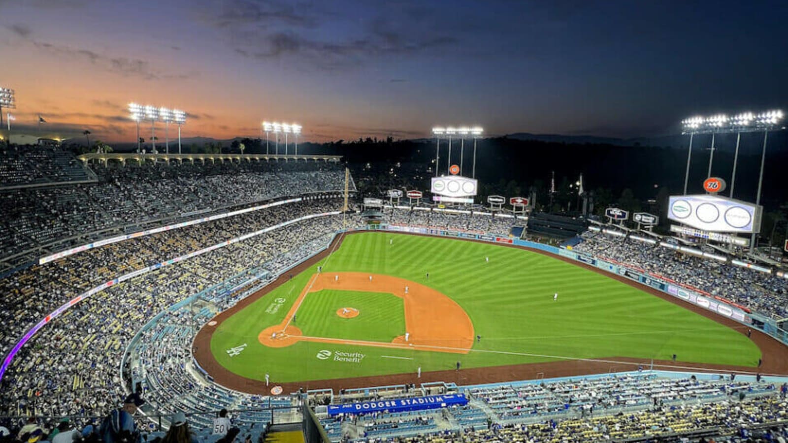 Dodger Stadium Workers Planning Strike If Contract Not Reached Before