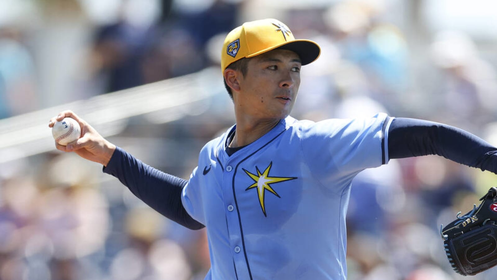 Red Sox to acquire righty Naoyuki Uwasawa from the Rays