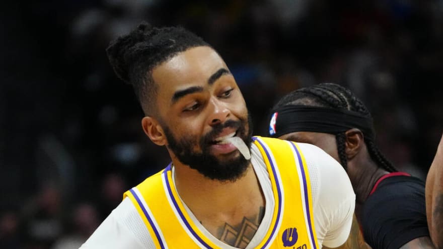 D’Angelo Russell complains on social media about officiating