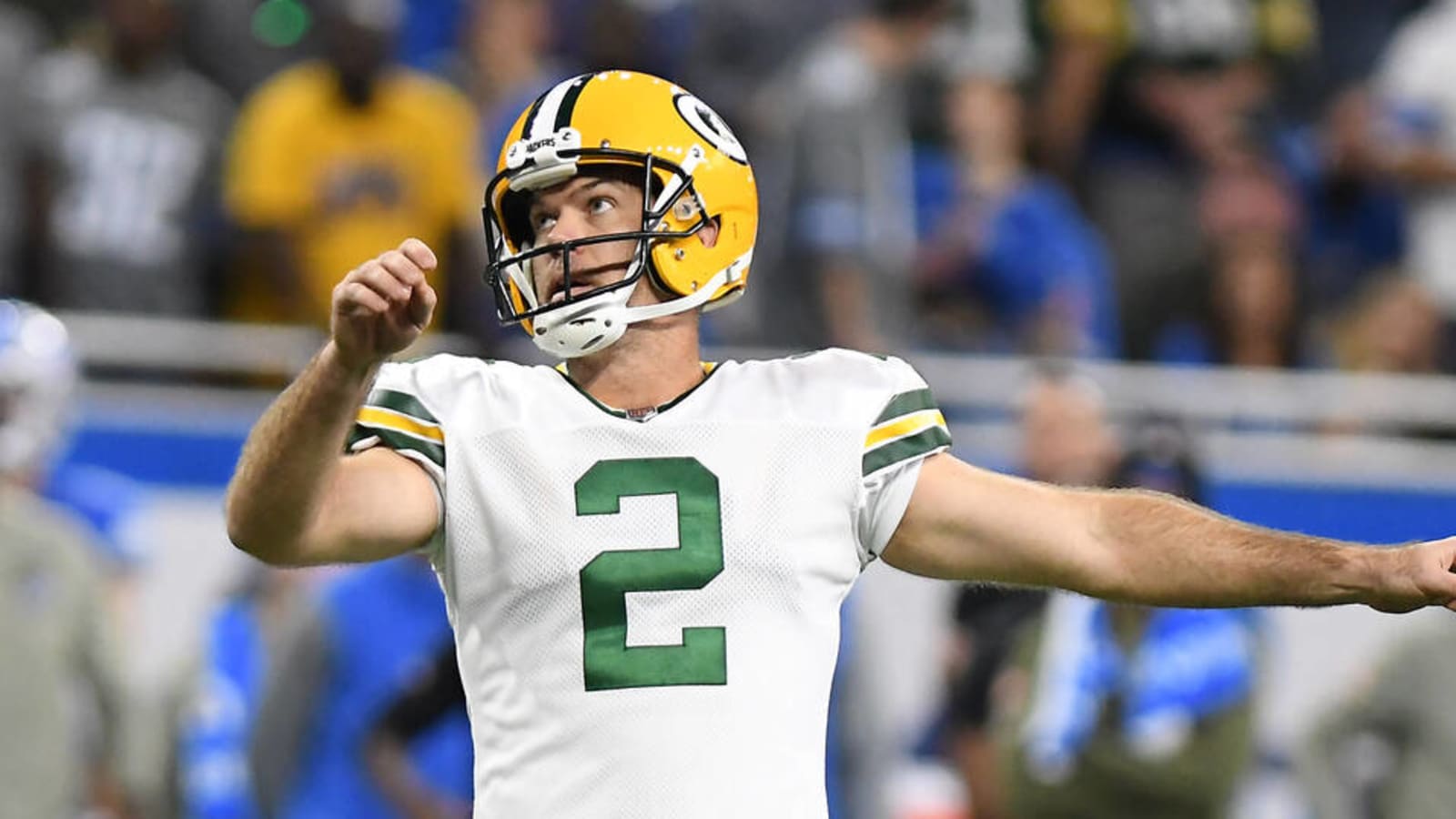 Former Packers kicker signs with NFC team