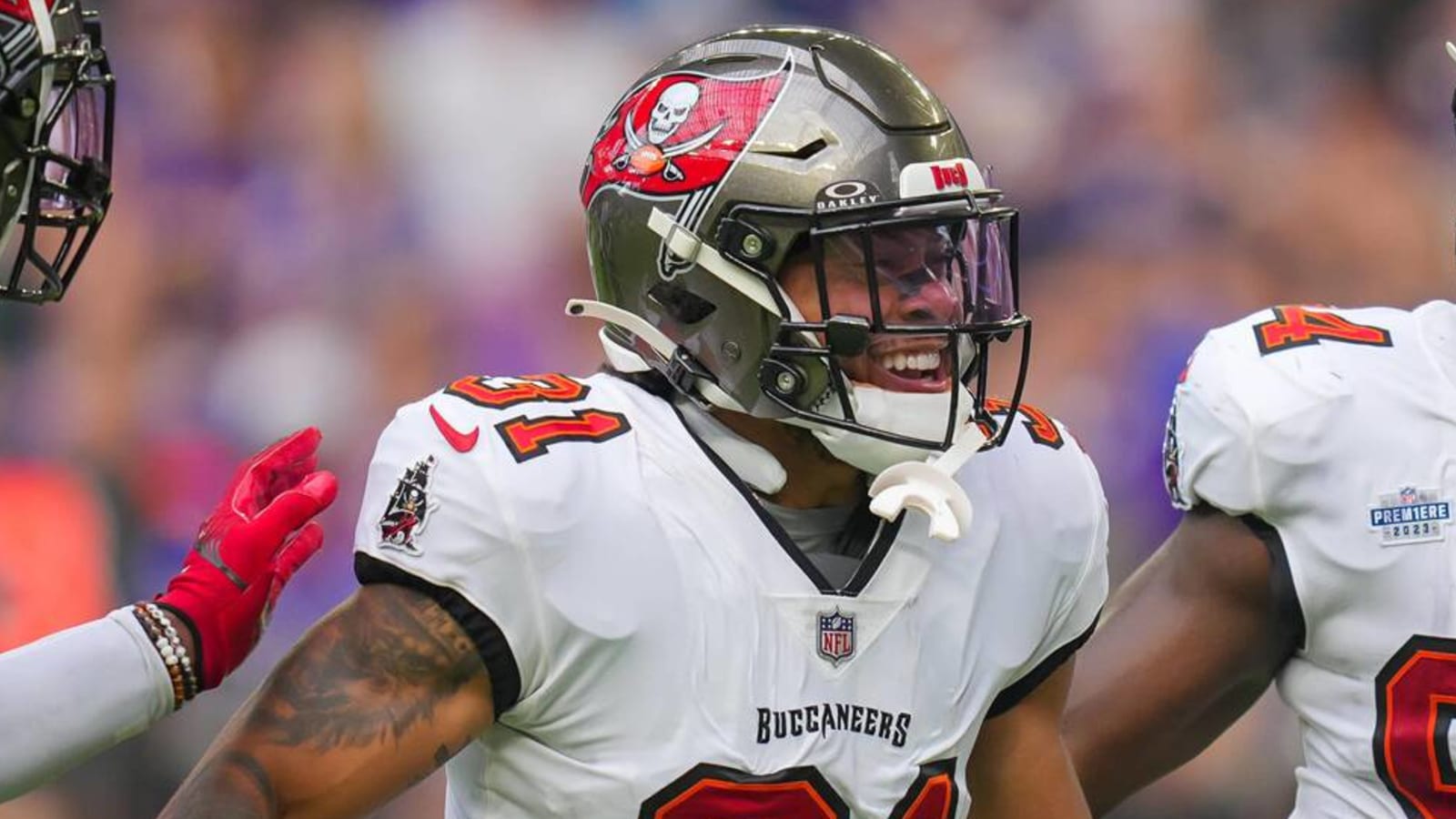  Antoine Winfield Jr. Signs Contract Extension With Bucs