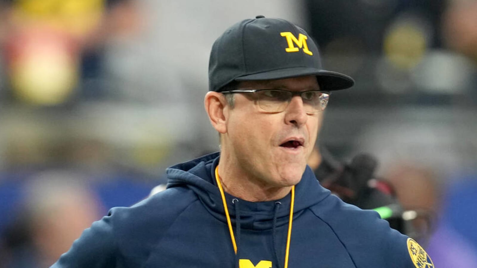 Watch: Michigan has nightmare start to CFP semifinal