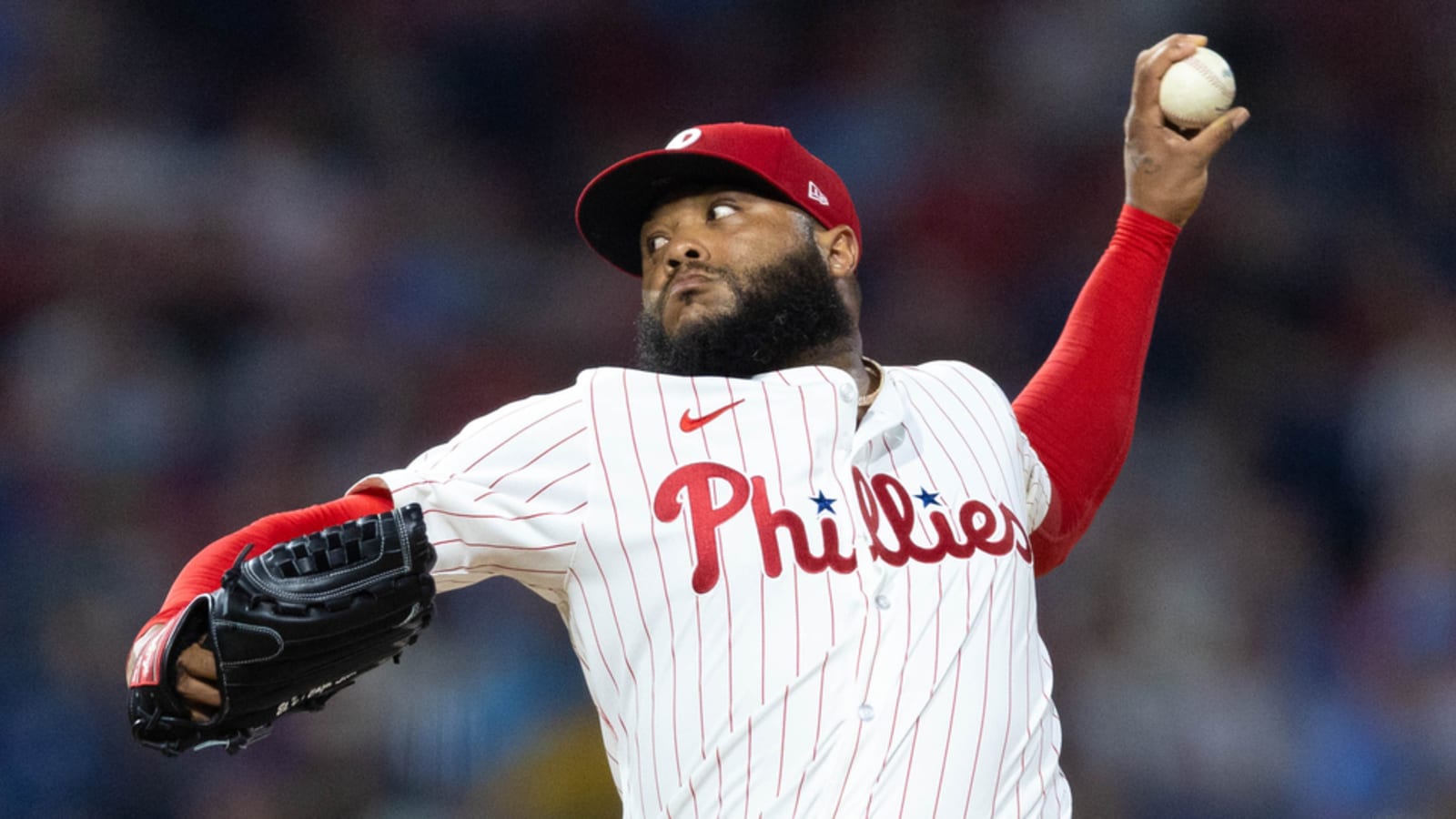 Phillies' bullpen woes threaten division lead