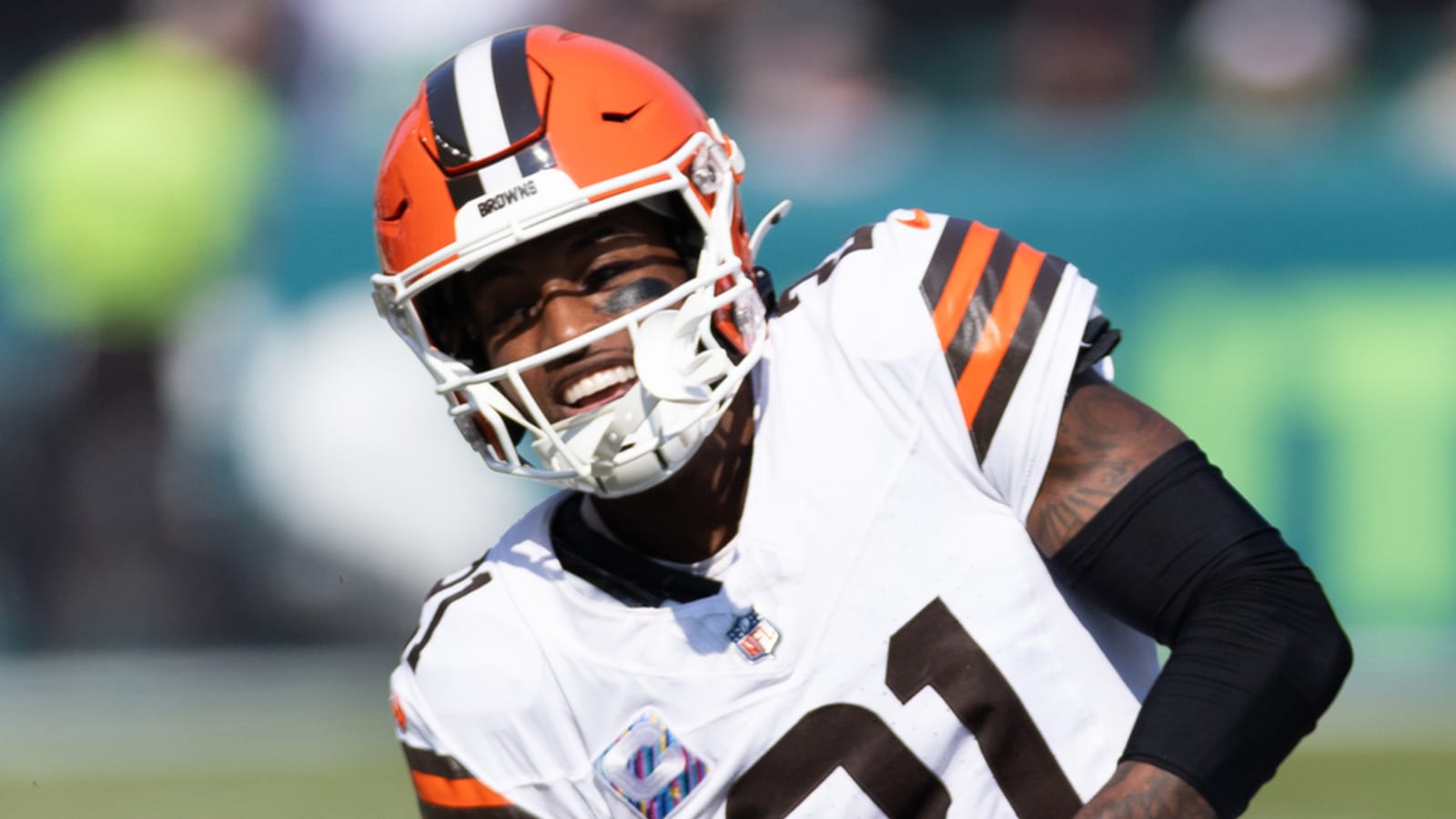 Browns' Denzel Ward, Joel Bitonio discuss futures following Myles Garrett comments