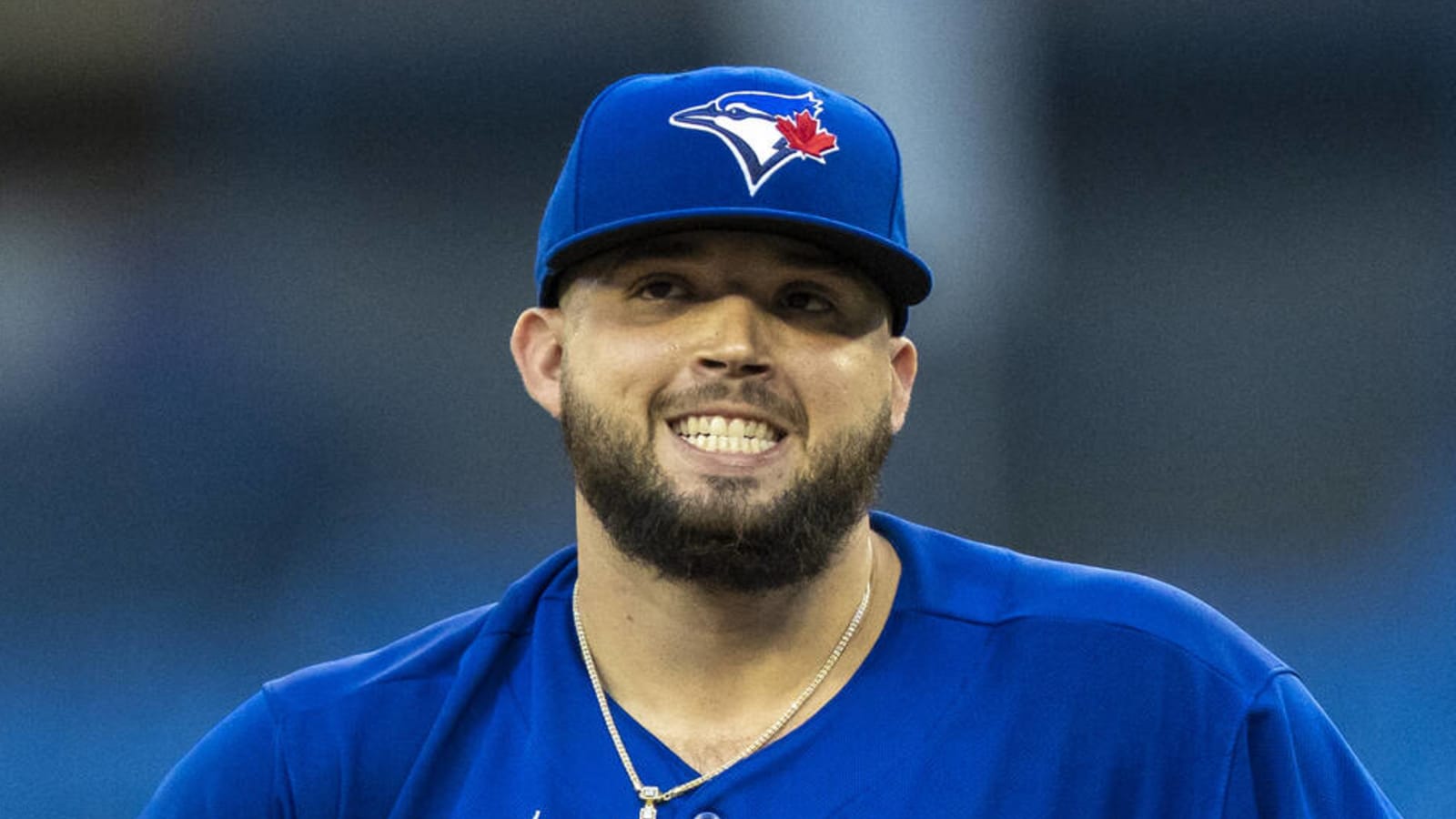 Blue Jays SP Alek Manoah exits game against Tigers after being hit by comebacker