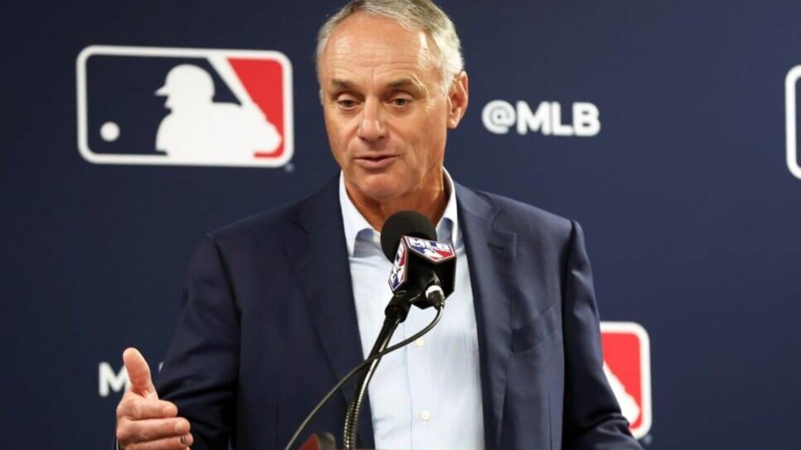 Rob Manfred: New MLB Jerseys Will Become ‘Really Popular’