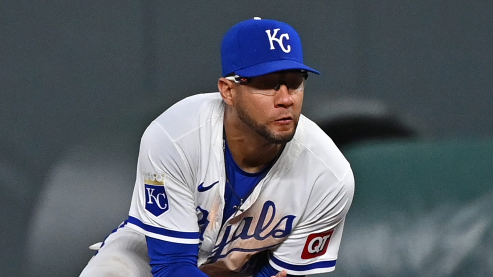 Padres manager addresses biggest question about Yuli Gurriel signing