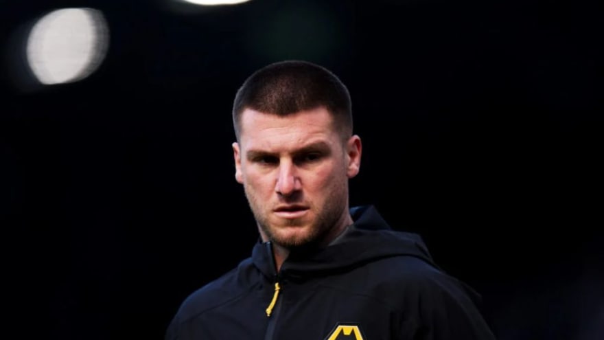 Error-prone star under pressure as Tottenham target Premier League veteran