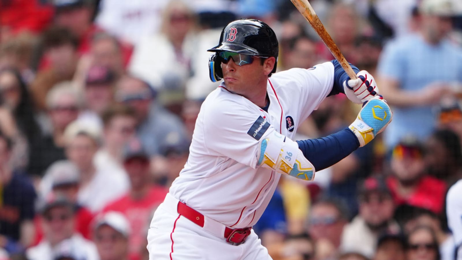Red Sox first baseman clears up confusion regarding rehab