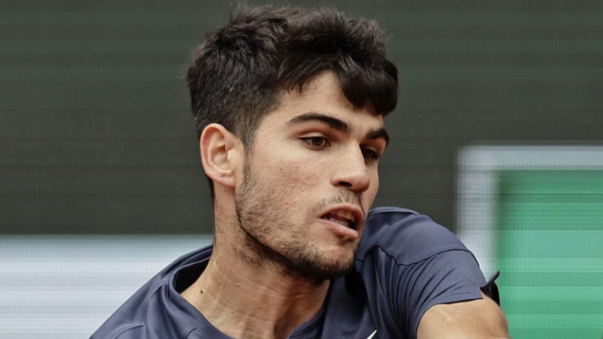 Explosive Carlos Alcaraz Performance At French Open Leads To 6th Straight Win Over Greek Star