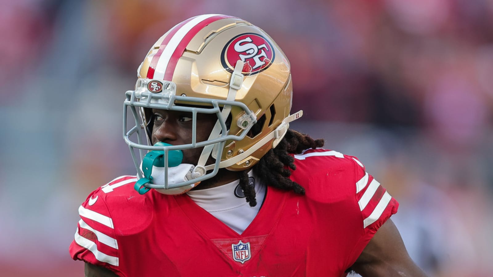 Star WR balks at report of renewed contract talks with 49ers
