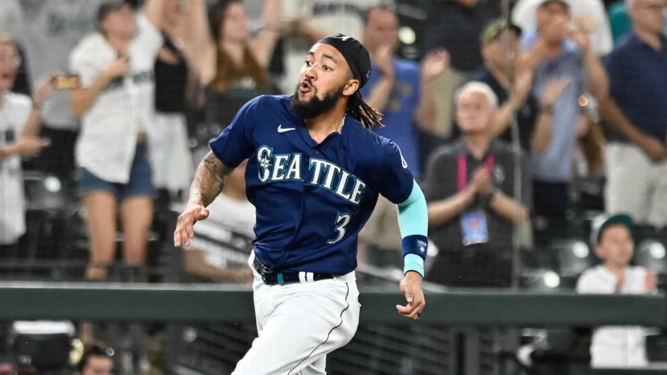 Mariners position overview: Will Seattle turn to Adam Frazier to be its  everyday second baseman?