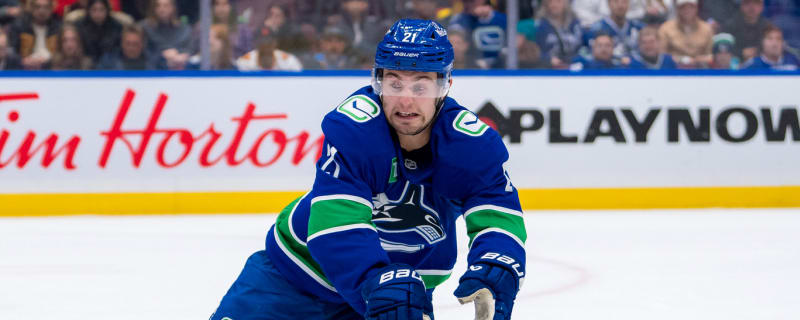 3 Teams Calling Canucks to Talk Trade for Shunned Hoglander
