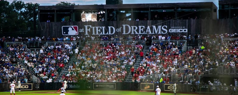 Today in Cubs history: The Field of Dreams game - Bleed Cubbie Blue