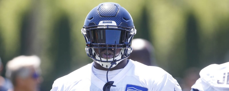 Report: Seahawks decline fifth-year option on DE L.J. Collier