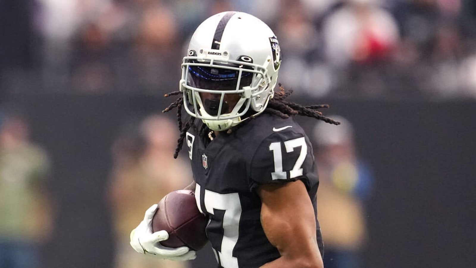 Davante Adams wants input on Raiders' QB decision