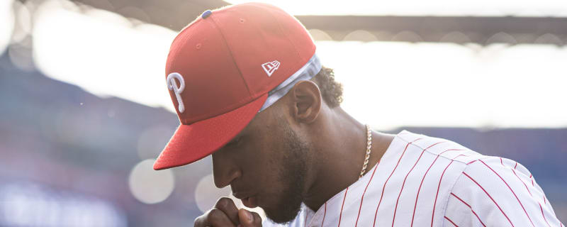 Phillies option speedy OF to make room for veteran SS