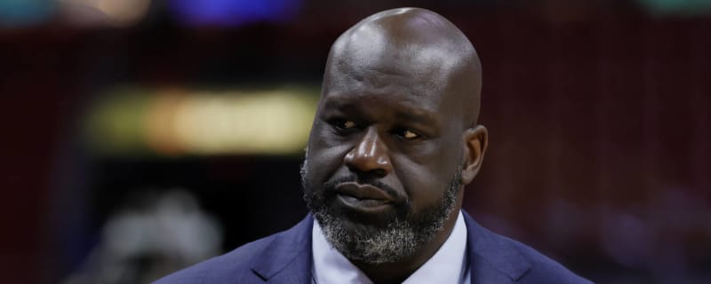 Shaquille O'Neal attempts to poach Devin Booker from Nike via