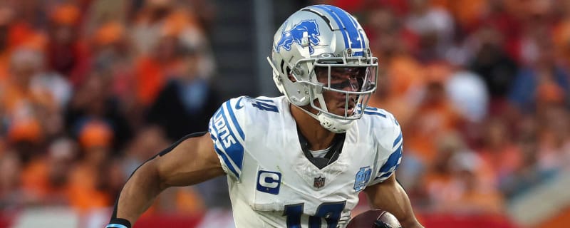 Lions WR sports Notre Dame attire after losing 'agreement'