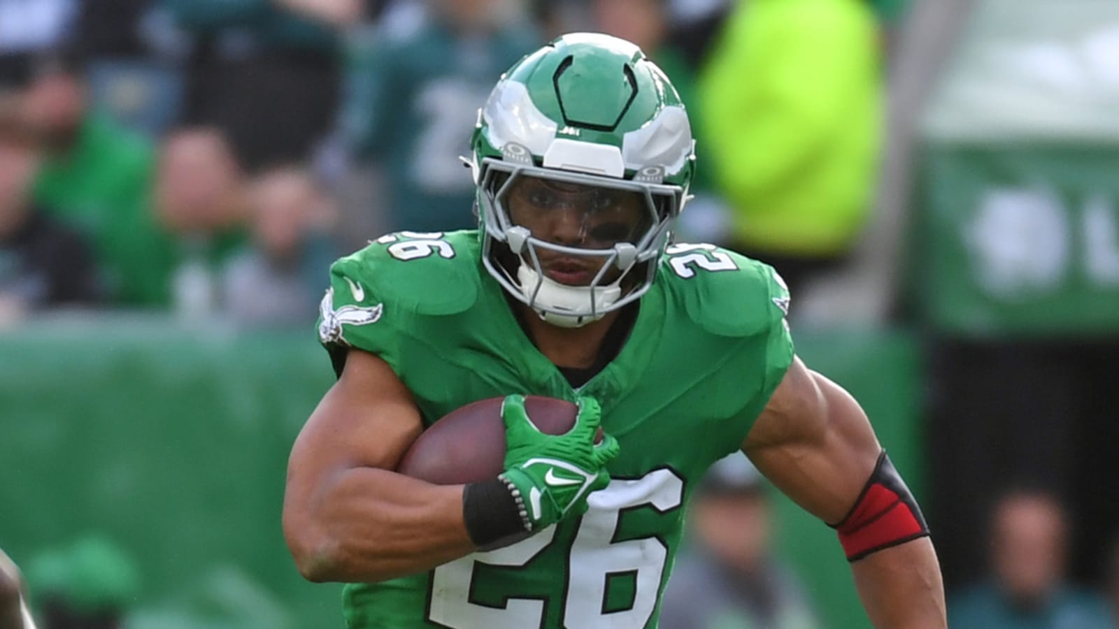 Why Eagles miss the mark by benching Saquon Barkley