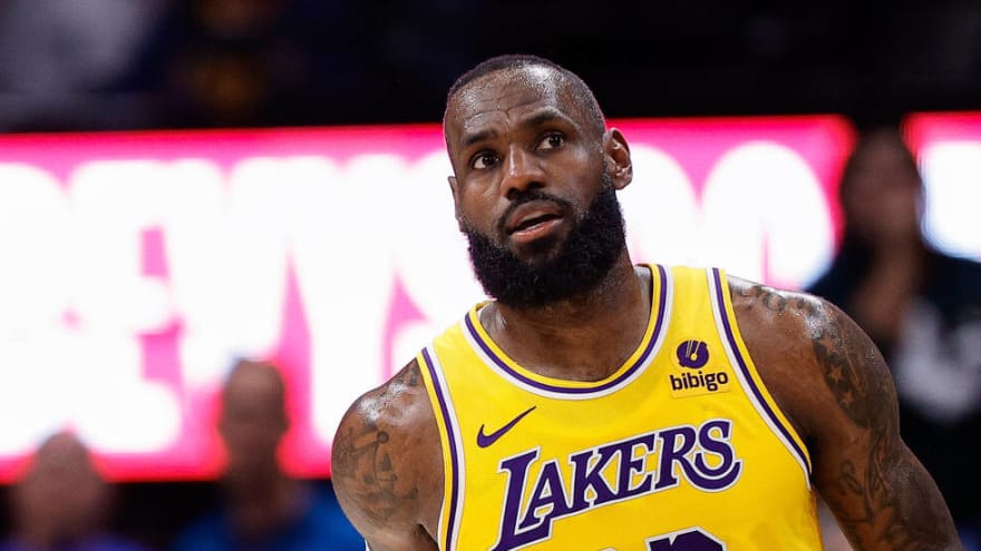 LeBron takes to social media to address rumors about Lakers future