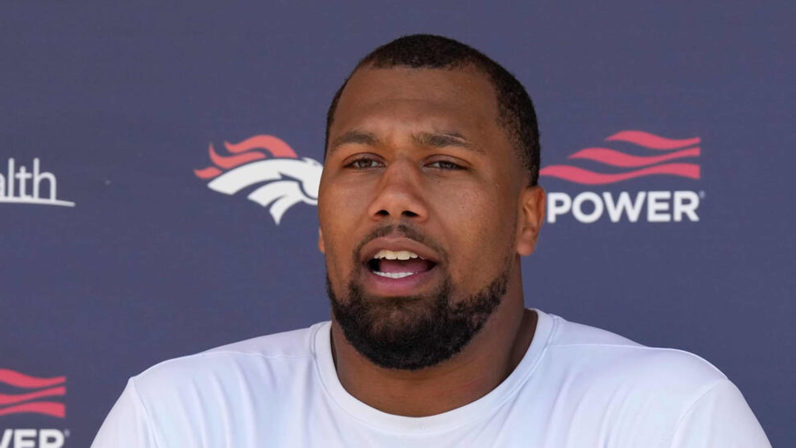 What ex-Broncos star Chubb does for Dolphins