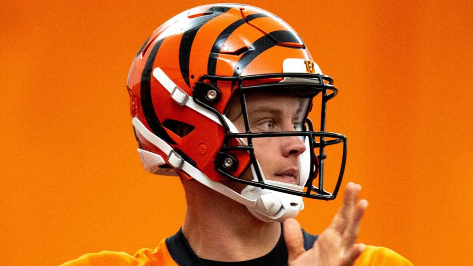 Report: Cincinnati Bengals QB Joe Burrow Appears To Hint At Possible Early Retirement Due To Injuries