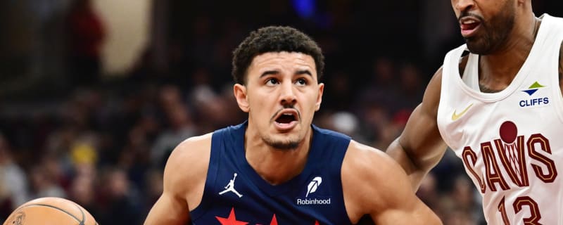 Former lottery pick signs deal with G League team