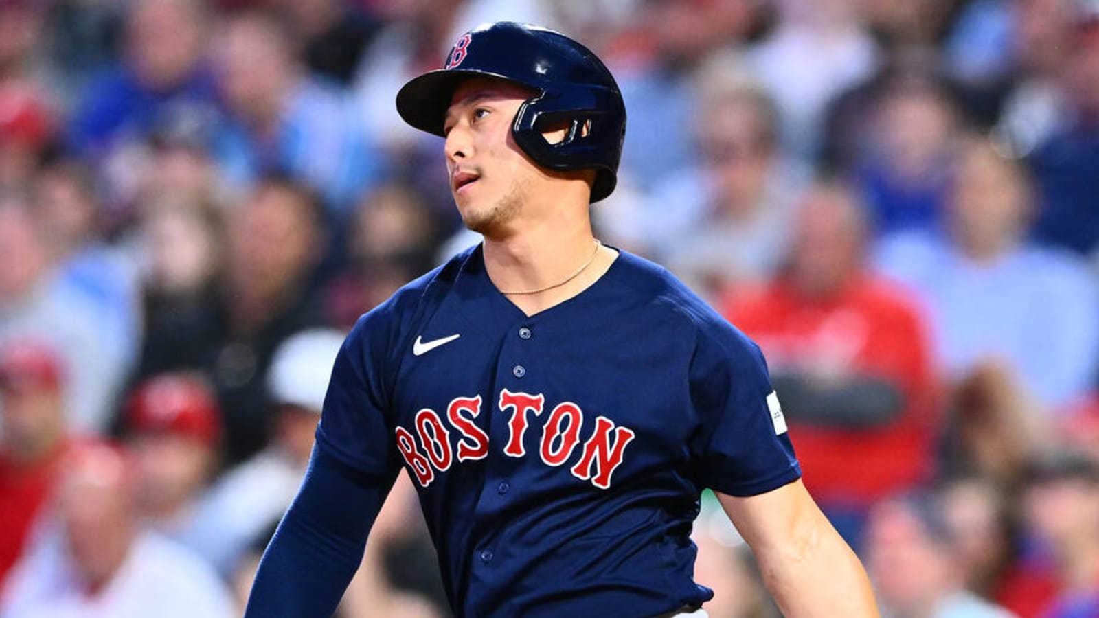 Red Sox agree to contract extension with outfielder