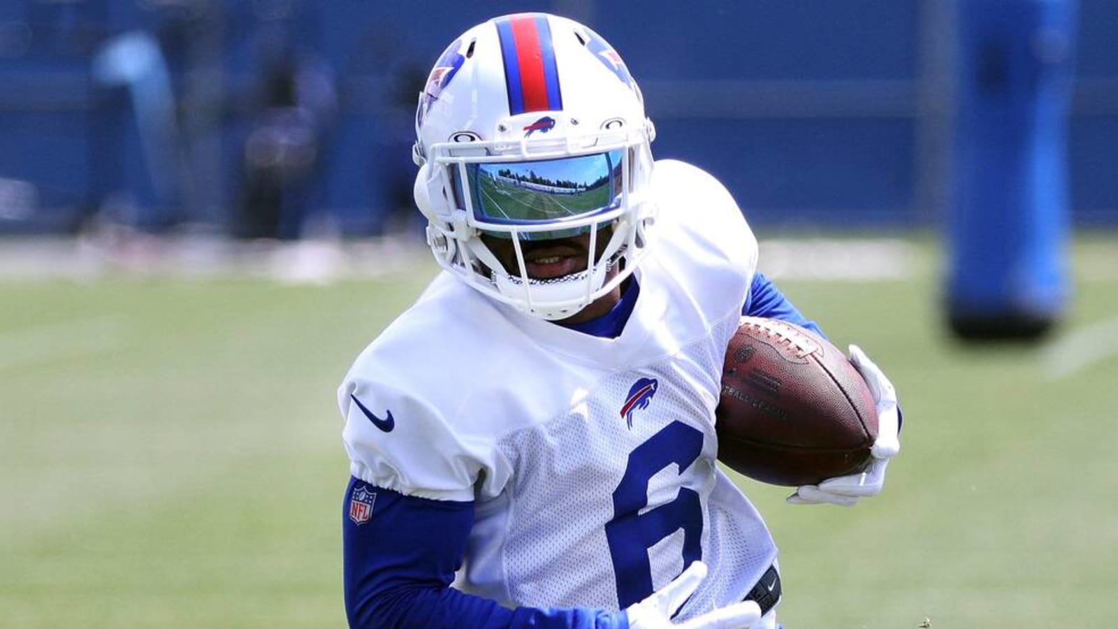 Report: Bills' Isaiah McKenzie has 'early lead' to be starting slot WR