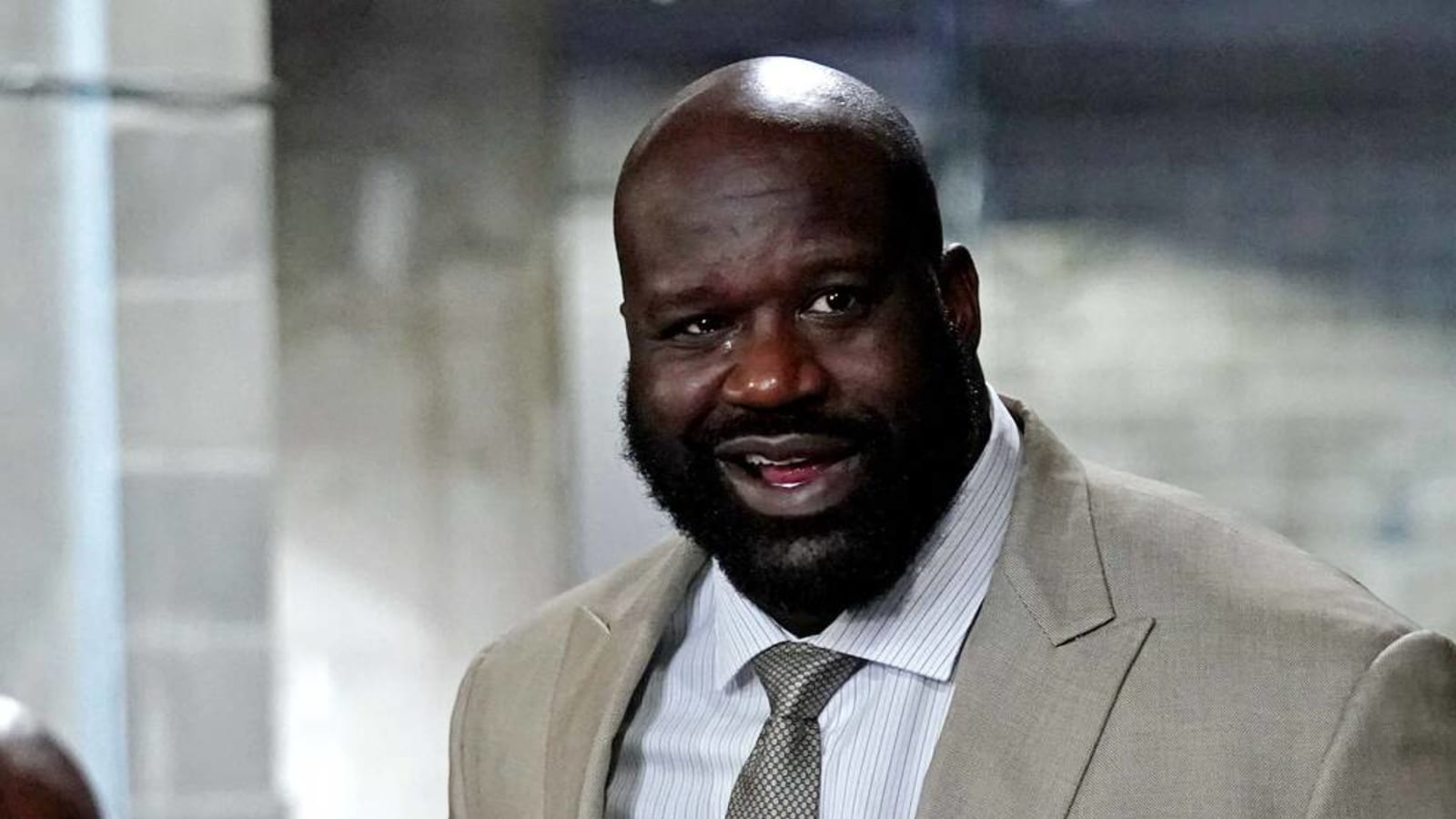 Shaq says he wants to buy an NBA team, but not the Suns