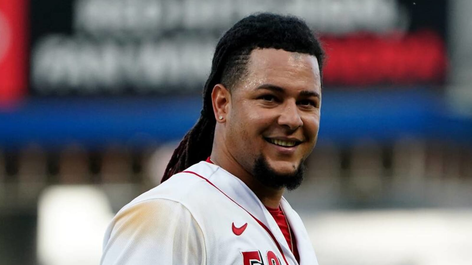 Seattle Mariners trade for Luis Castillo