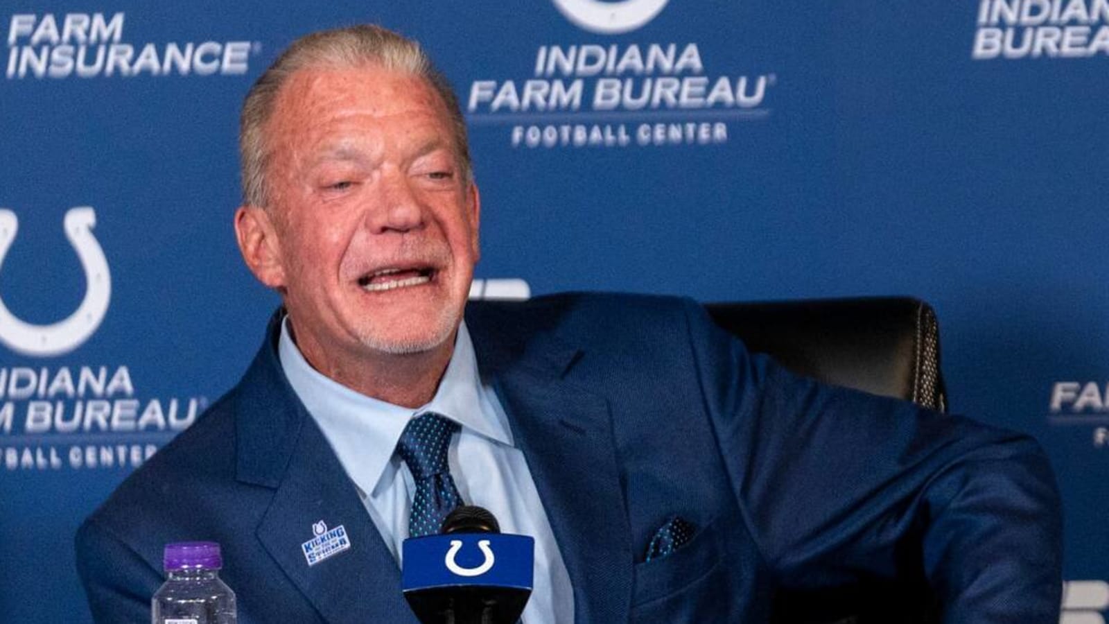 Colts owner prefers rookie QB over former MVP?