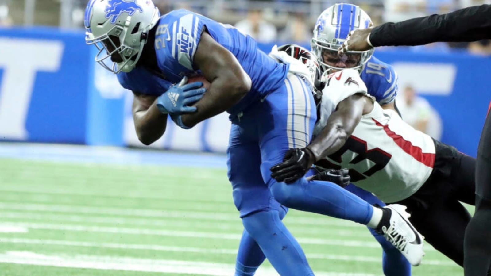Detroit Lions Re-Sign Zonovan Knight