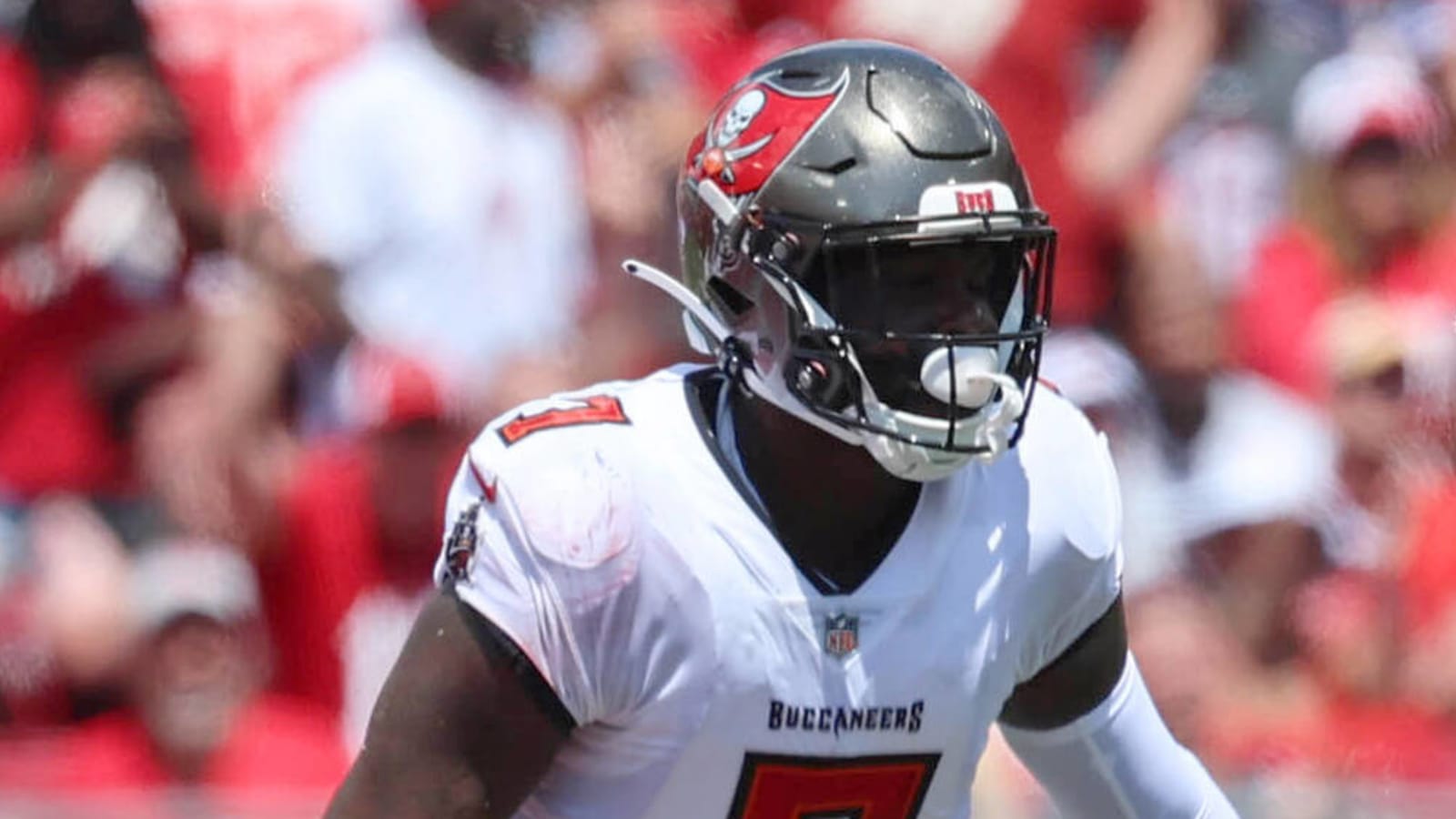 How Miami has Addressed the Edge Rusher Position with Chubb & Phillips Injuries