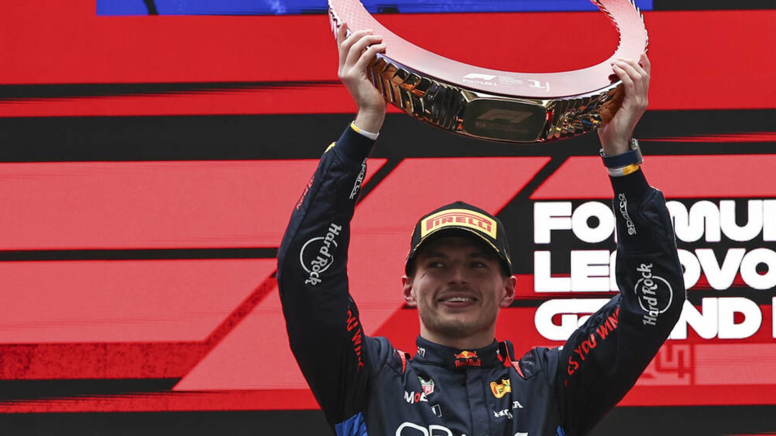 Max Verstappen accomplishes a career first in F1 Chinese GP