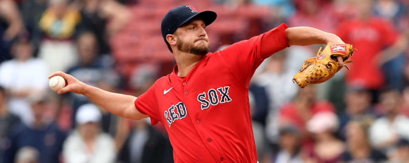 Red Sox reinstate Taylor from COVID-19 IL, bring back Iglesias