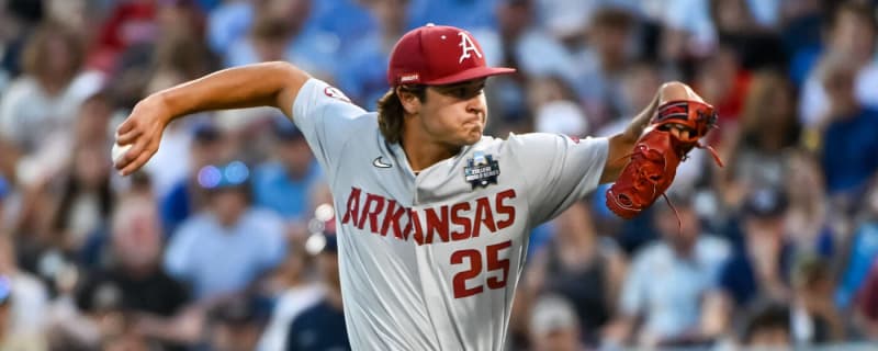 No. 2 Arkansas wins big road series vs No. 20 South Carolina